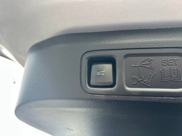 Used 2021 Ford Expedition Limited RWD image 23