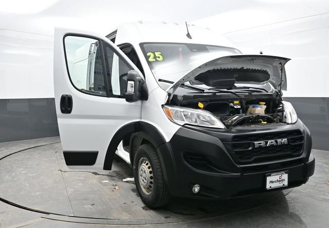 Used 2025 RAM ProMaster 2500 w/ Convenience Group image 36