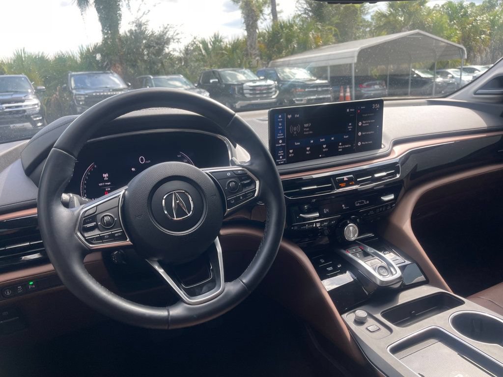 Used 2025 Acura MDX w/ Technology Package AWD/4WD image 15