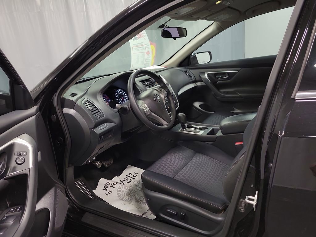 Used 2017 Nissan Altima 2.5 S w/ Power Driver Seat Package image 13