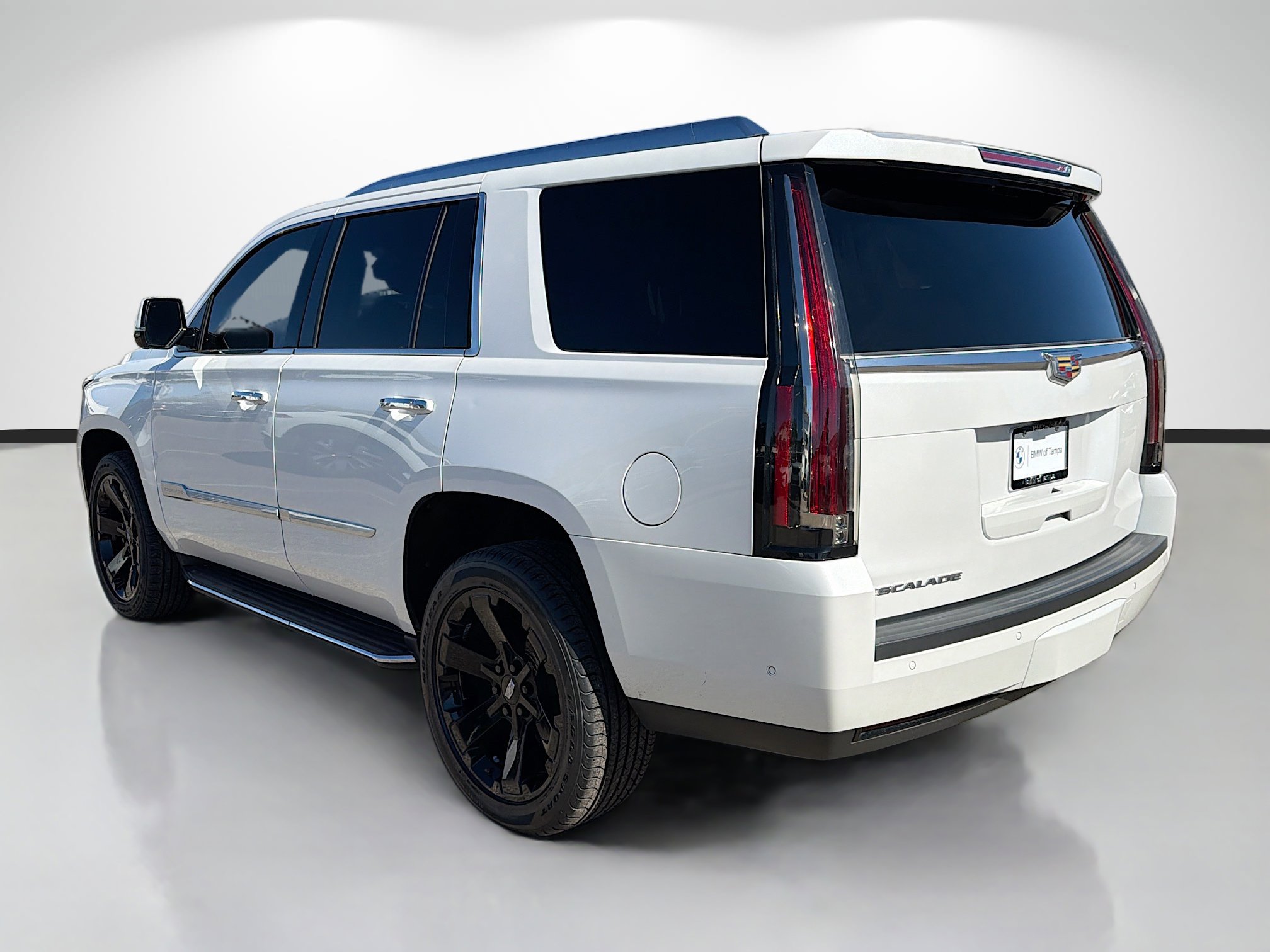 Used 2020 Cadillac Escalade Luxury image 5