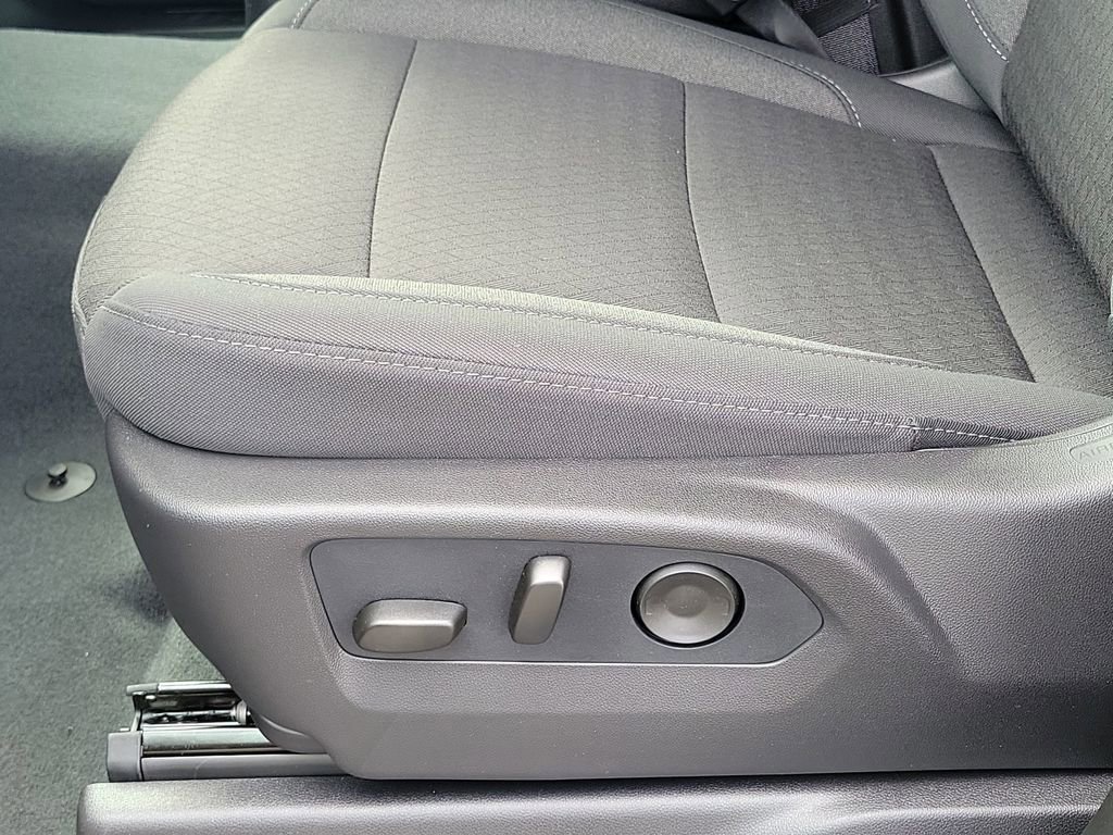 New 2026 Chevrolet Silverado 2500 Custom w/ Custom Value Package image 14