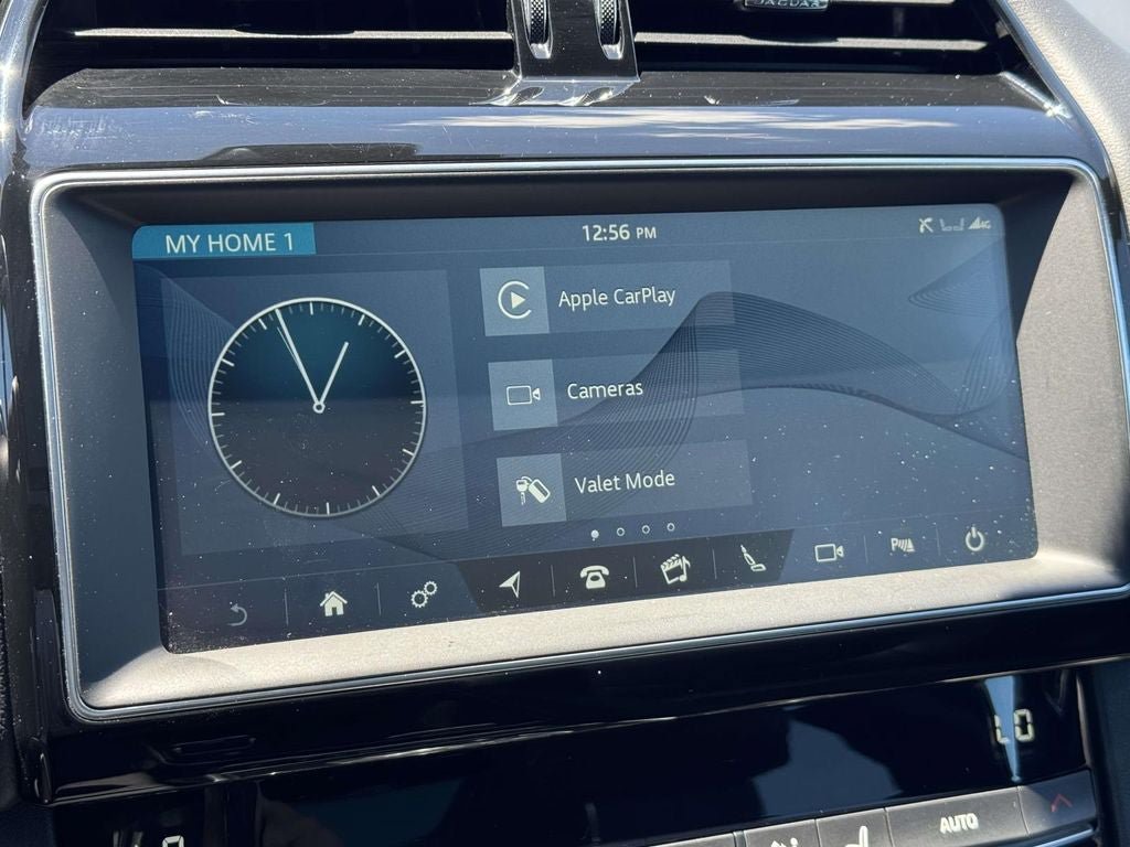 Used 2020 Jaguar F-PACE Premium AWD/4WD image 18
