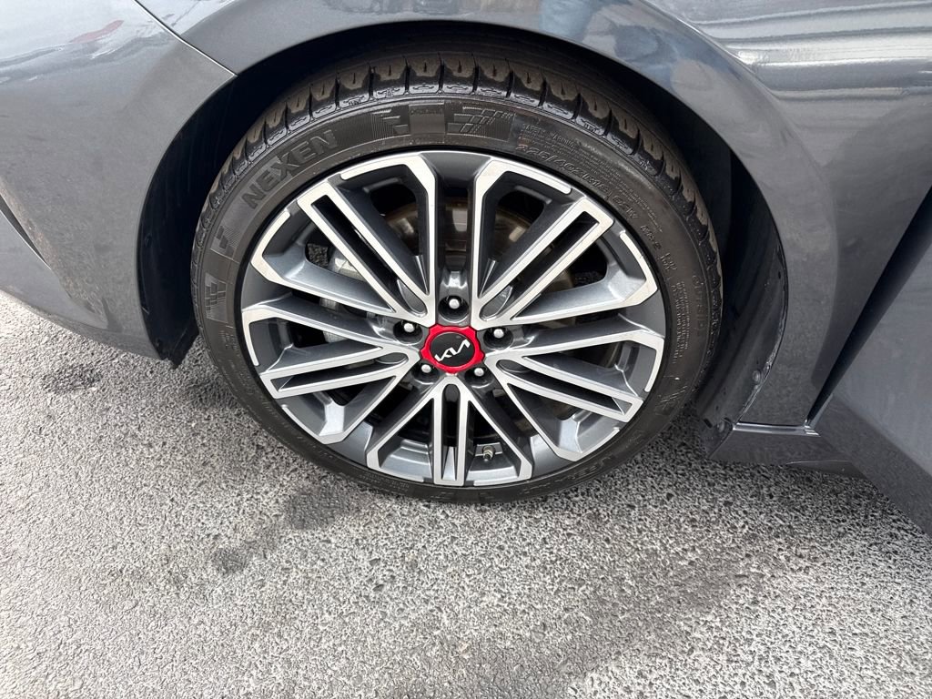 Used 2023 Kia Forte GT image 27