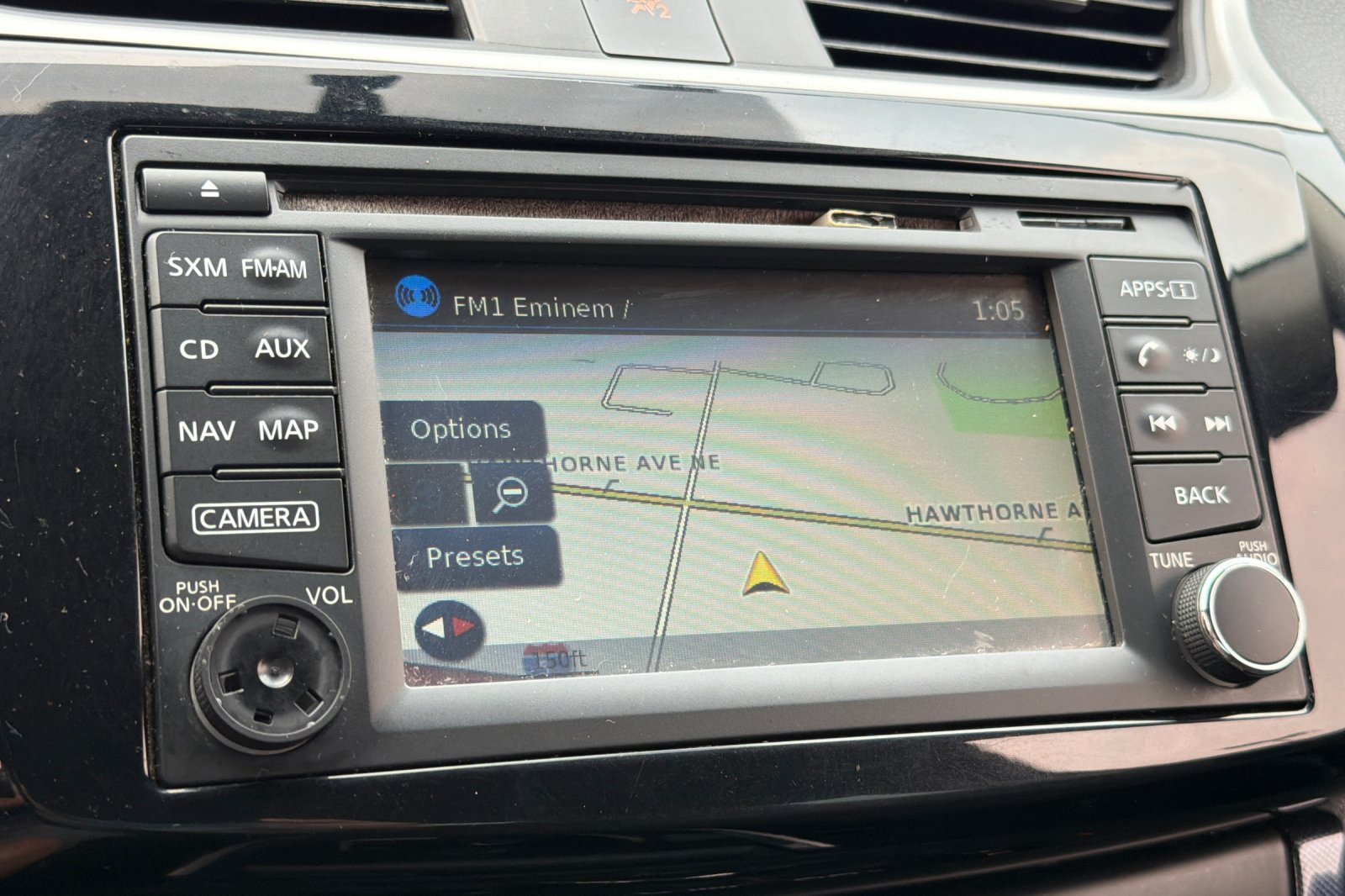 Used 2018 Nissan Sentra SR w/ Technology Package FWD image 19