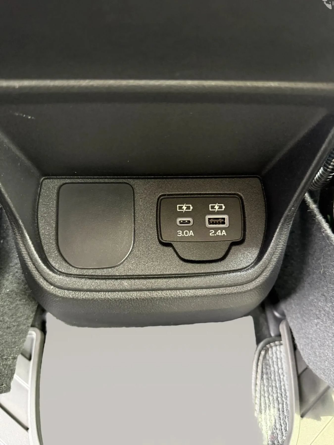 Used 2023 Subaru Ascent Limited AWD/4WD image 35