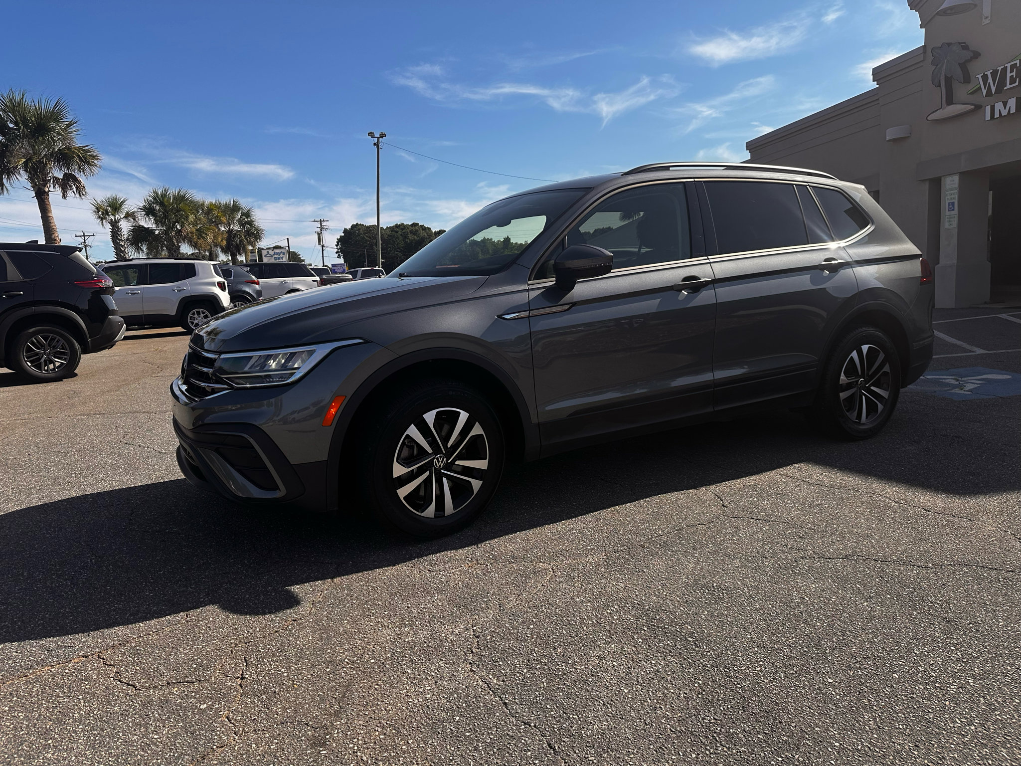 Used 2024 Volkswagen Tiguan S image 11