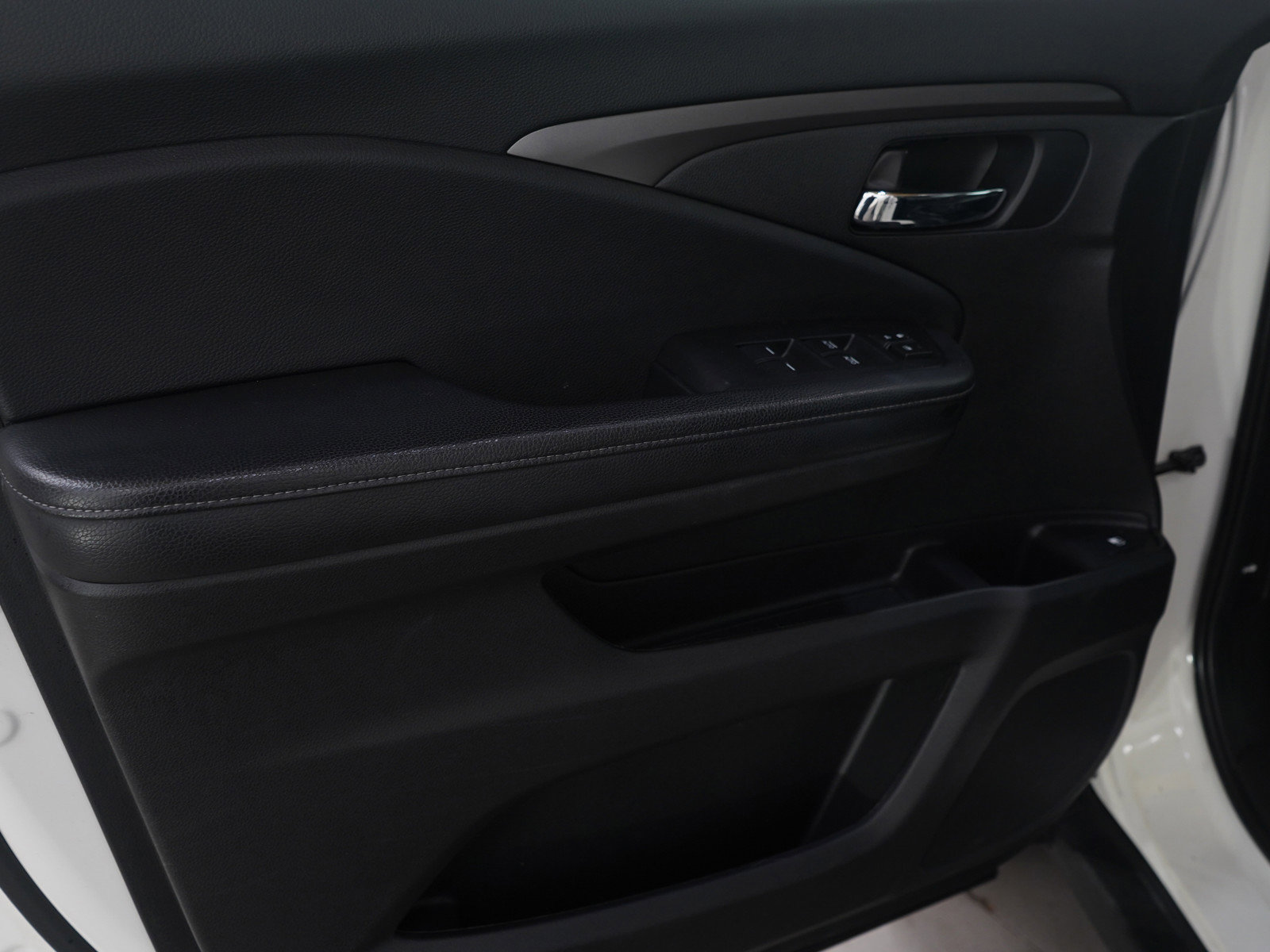 Used 2019 Honda Ridgeline RTL-T image 24