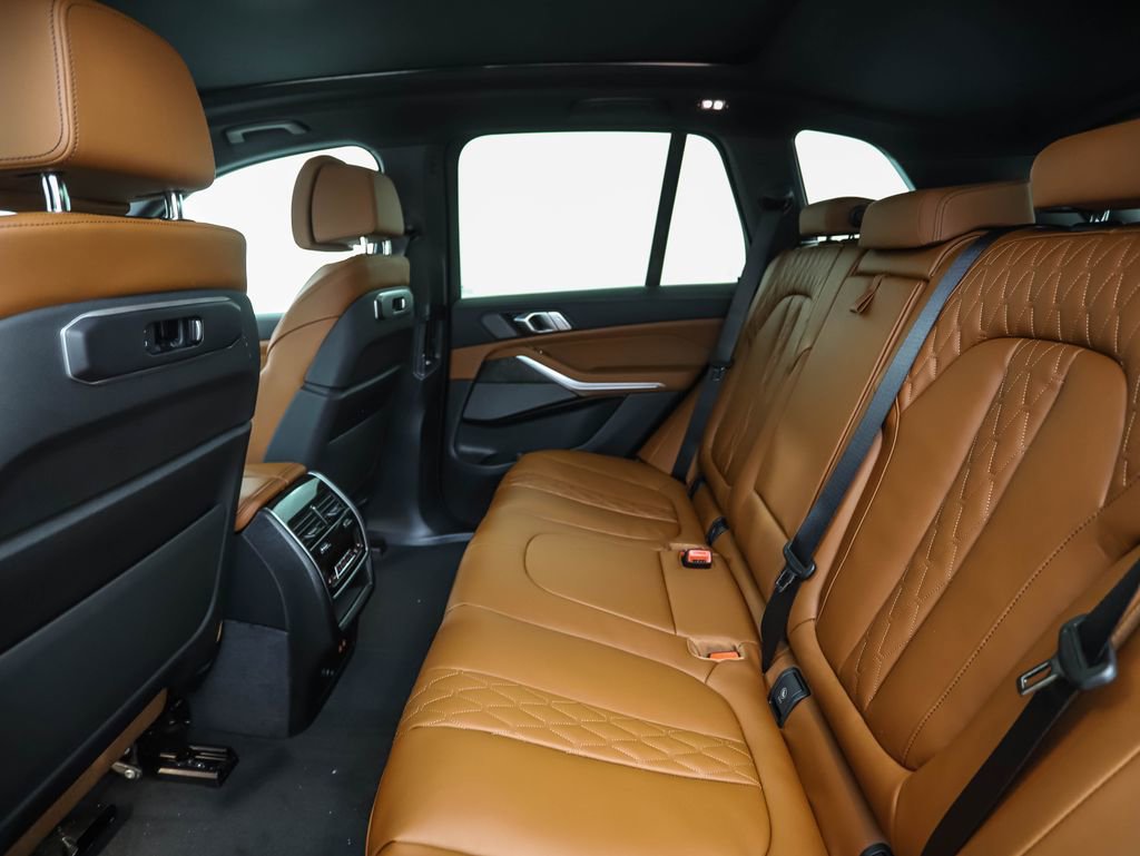 New 2026 BMW X5 xDrive50e w/ M Sport Package image 22