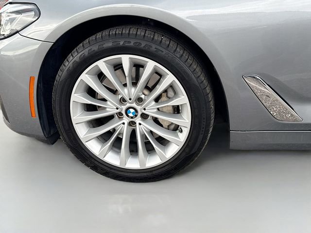 Used 2023 BMW 530i w/ Premium Package image 43
