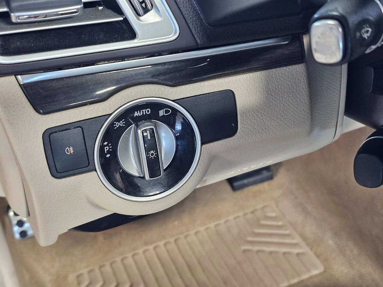 Used 2016 Mercedes-Benz E 400 Cabriolet image 27