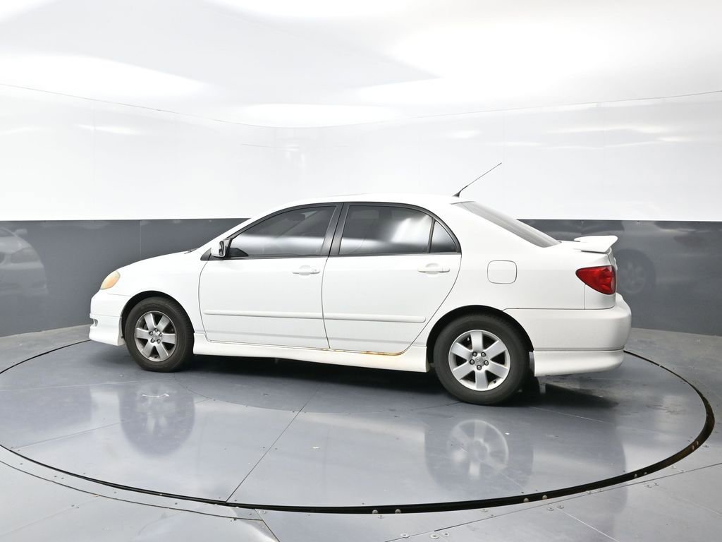 Used 2005 Toyota Corolla CE image 8
