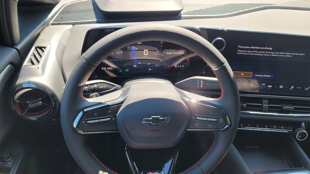 New 2025 Chevrolet Equinox EV RS w/ Convenience Package II image 20