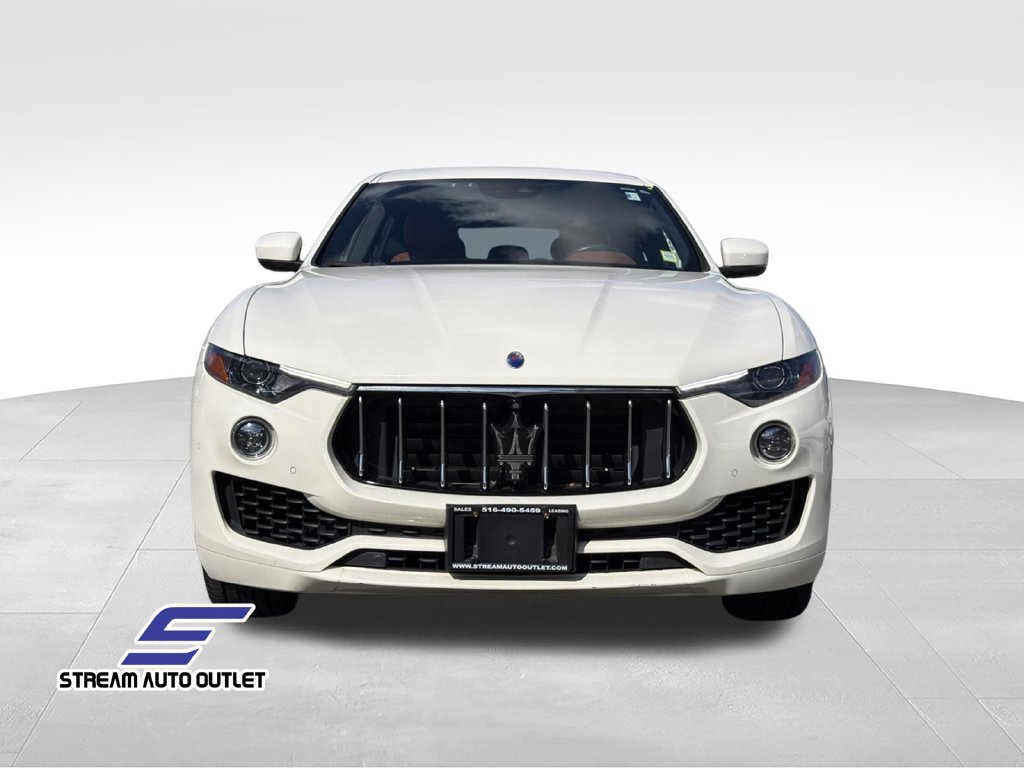 Used 2019 Maserati Levante AWD/4WD image 2