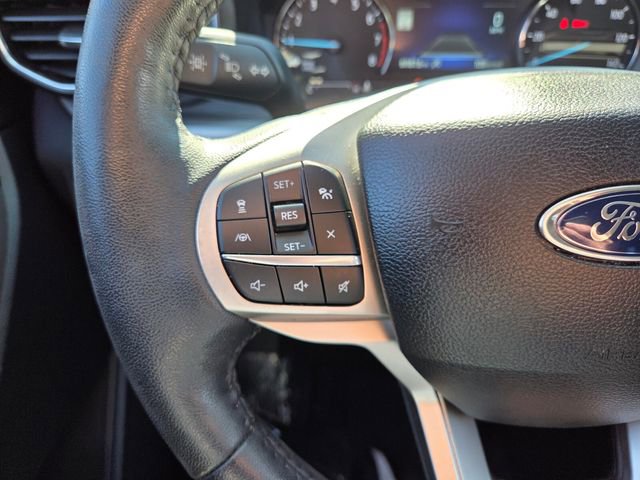 Used 2022 Ford Explorer XLT w/ Equipment Group 202A image 33