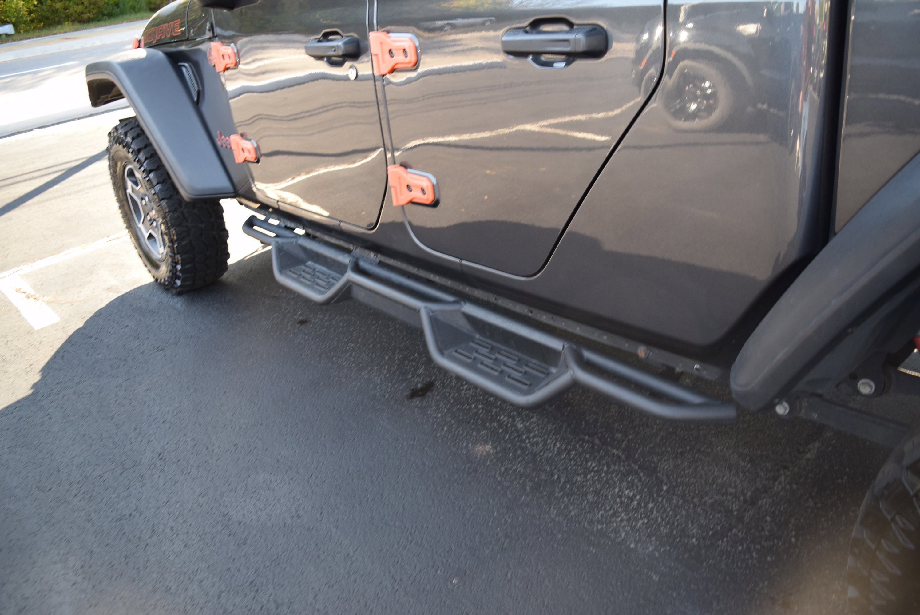 Used 2022 Jeep Gladiator Mojave w/ Cold Weather Group image 6