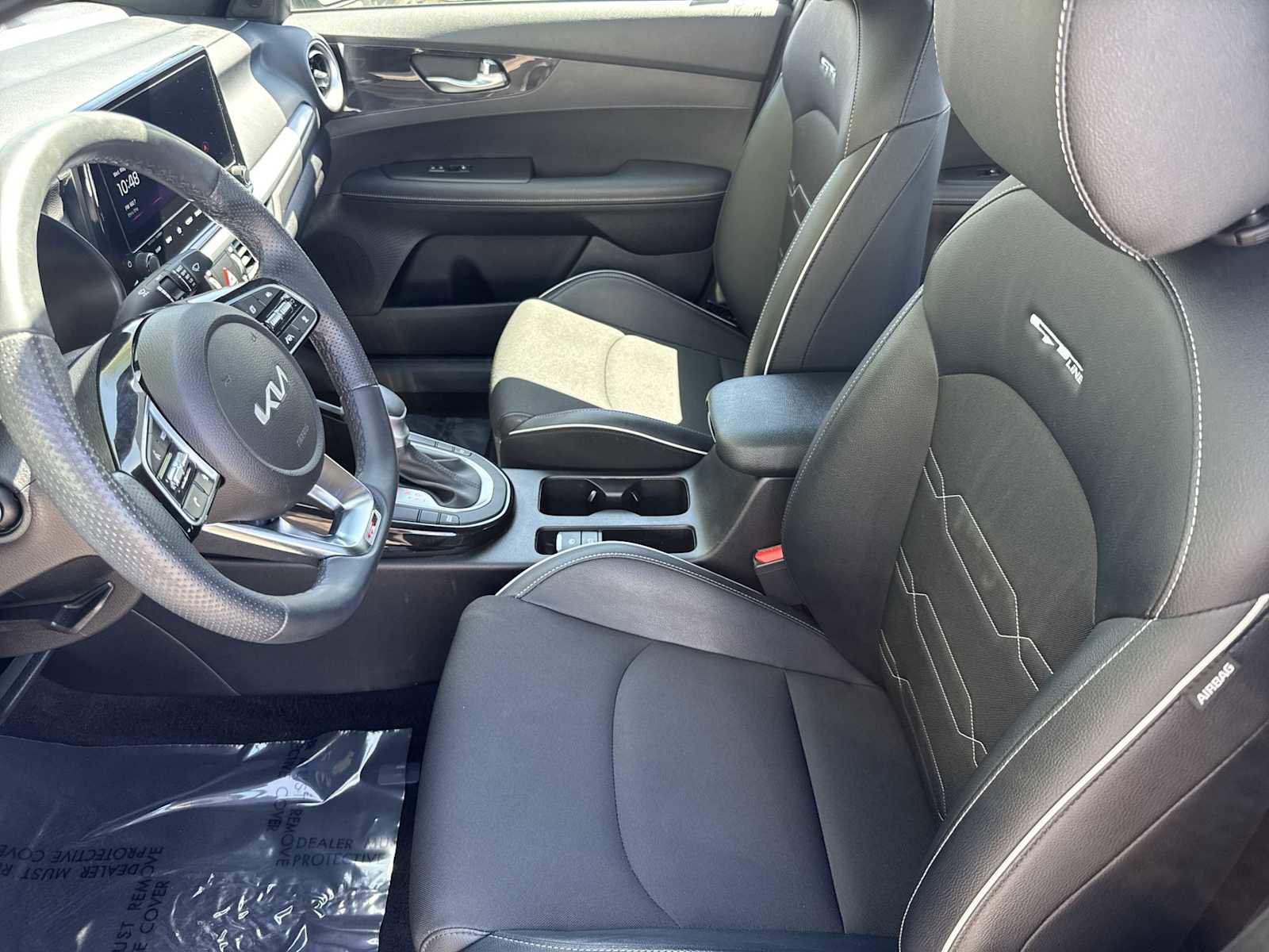 Used 2023 Kia Forte GT-Line w/ GT-Line Premium Package FWD image 15