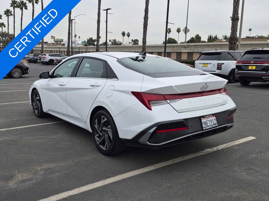 Used 2024 Hyundai Elantra Limited image 5