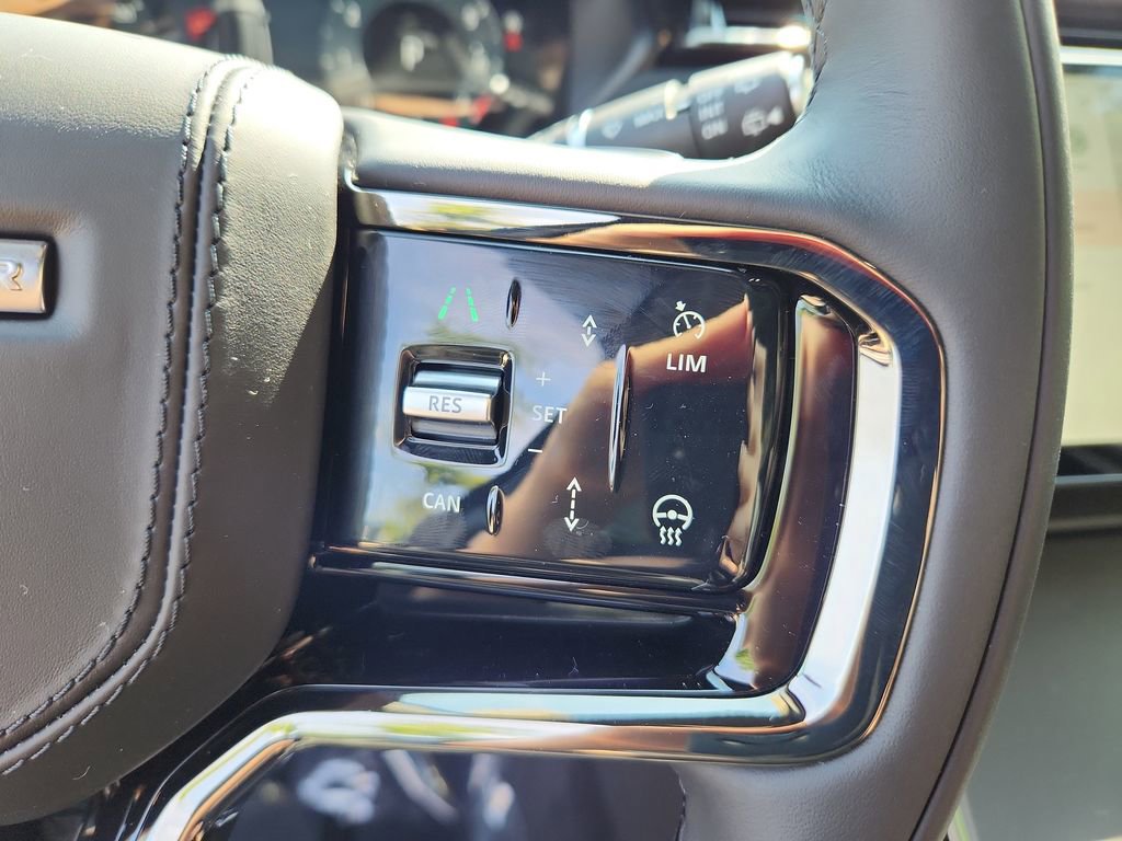 New 2026 Land Rover Range Rover Velar S image 20