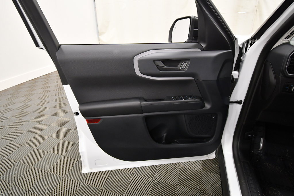 Used 2023 Ford Bronco Sport Big Bend AWD/4WD image 13