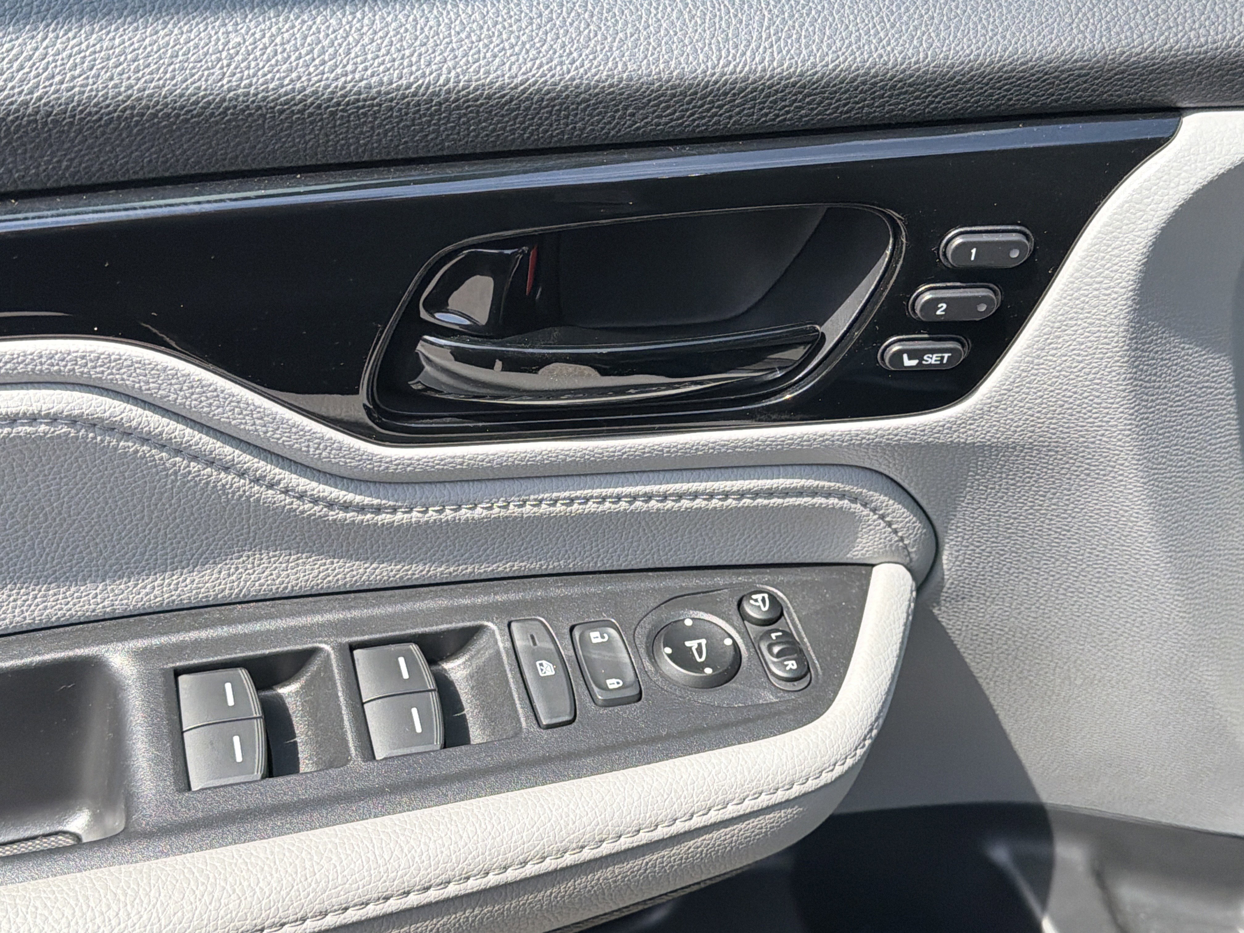 Used 2020 Honda Odyssey Elite image 11