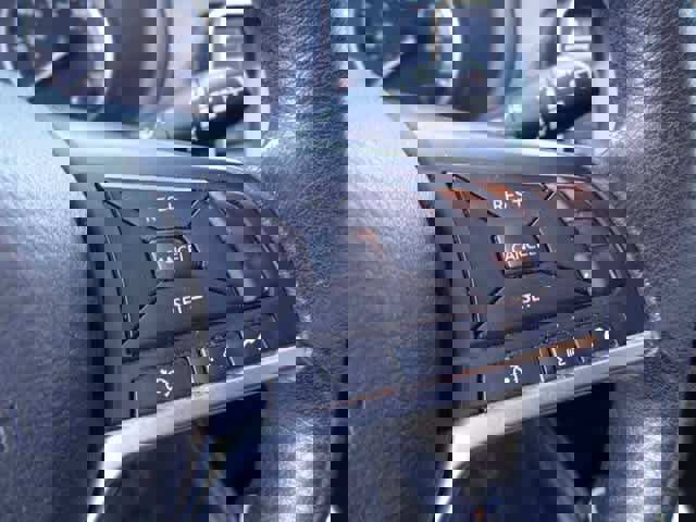 Used 2020 Nissan Kicks SV w/ Exterior Package image 15