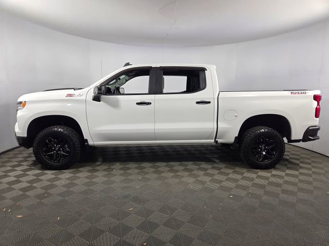 Used 2023 Chevrolet Silverado 1500 LT Trail Boss w/ Protection Package image 4