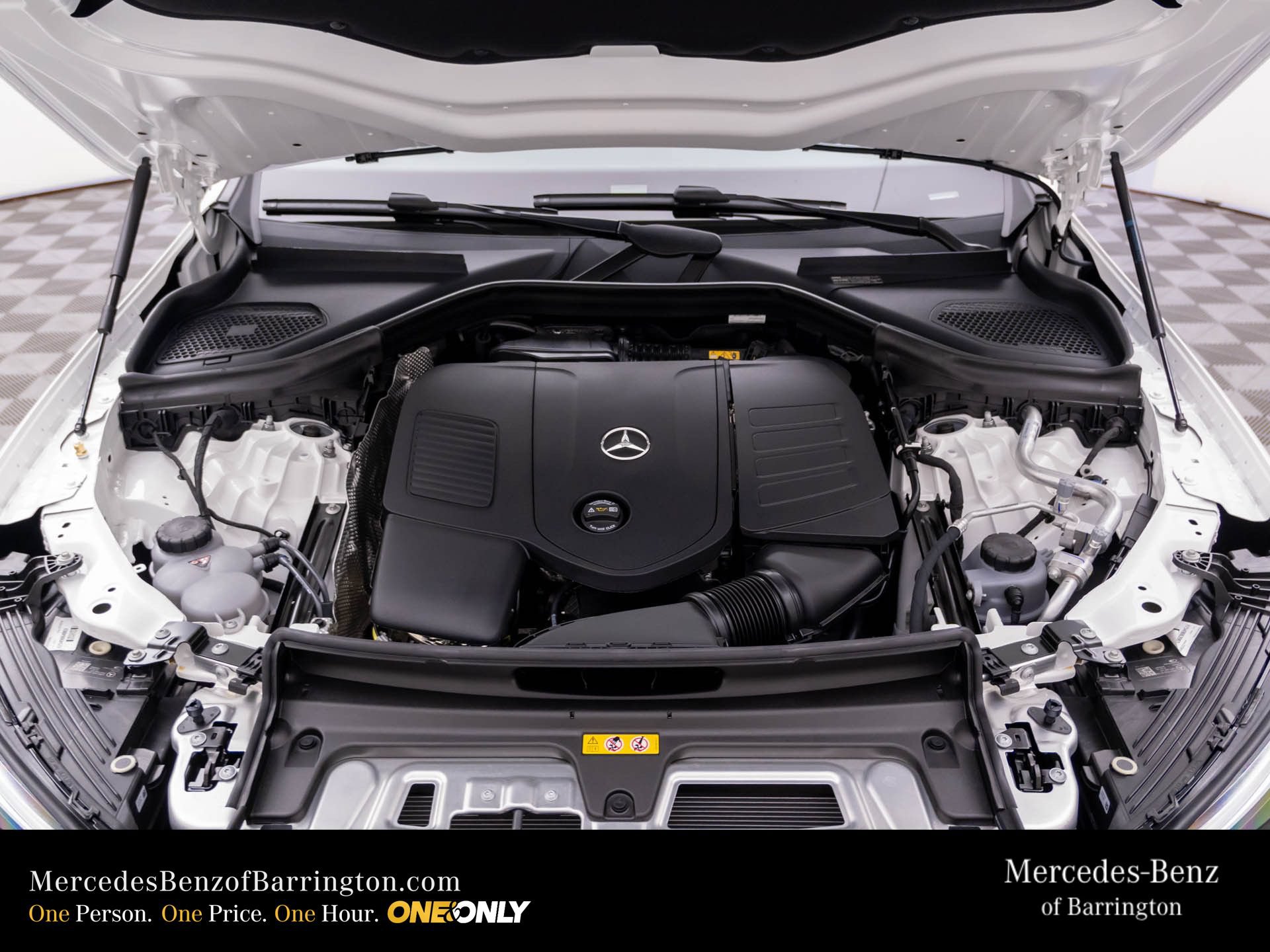 New 2026 Mercedes-Benz GLC 300 4MATIC image 32