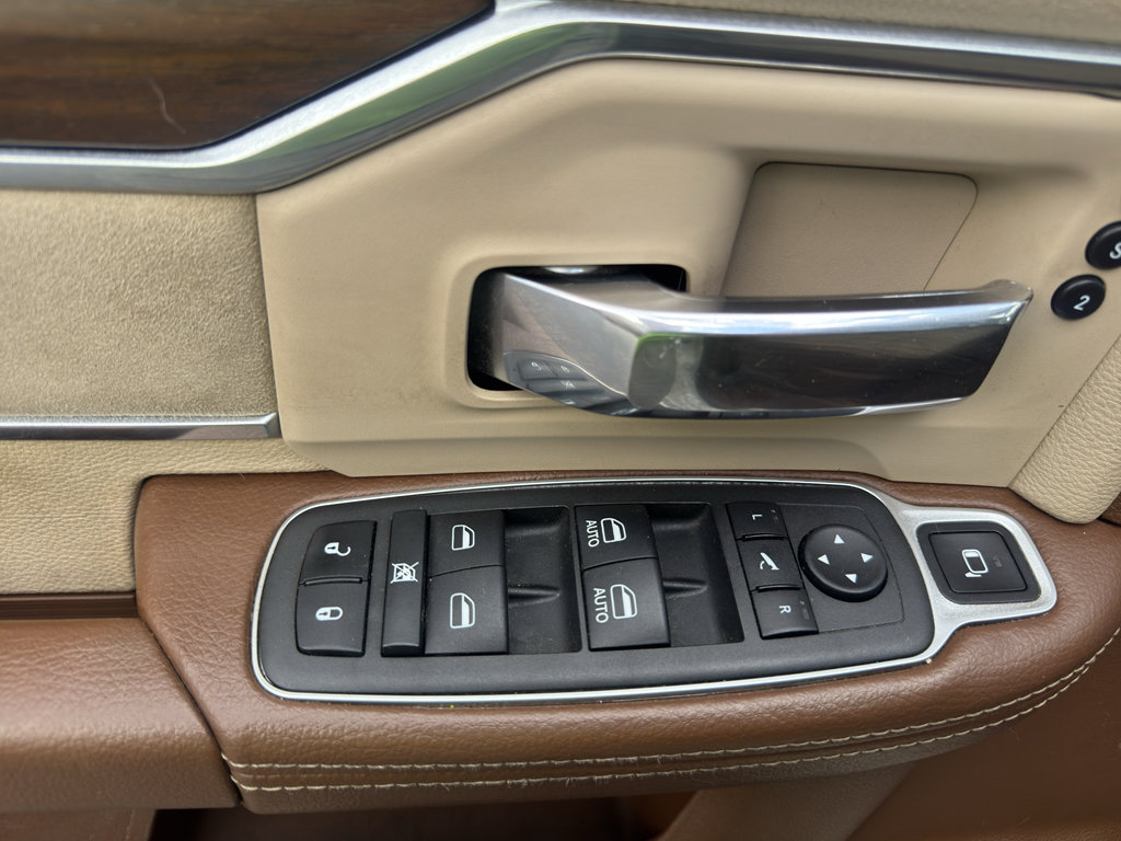 Used 2022 RAM 3500 Laramie image 21