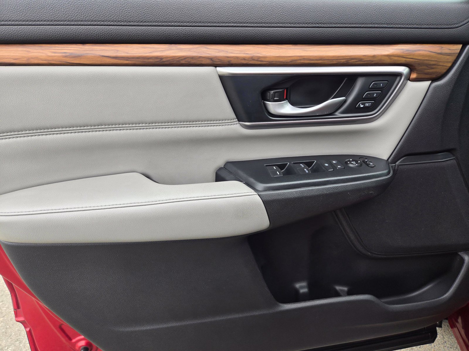 Used 2022 Honda CR-V EX-L image 16