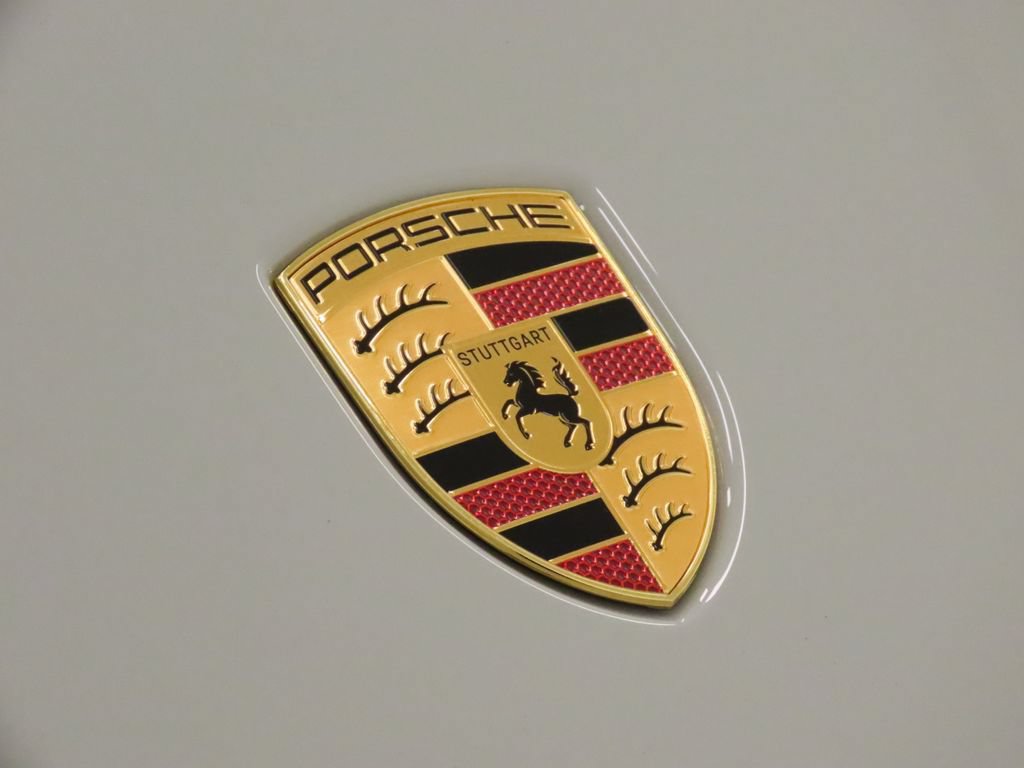 New 2026 Porsche Macan 4 Electric AWD/4WD image 15