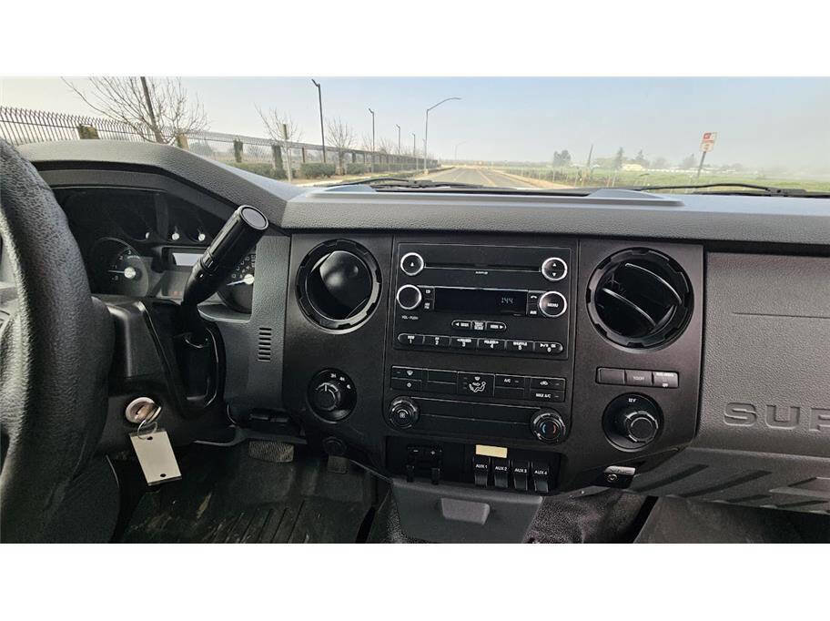 Used 2015 Ford F350 XL image 30