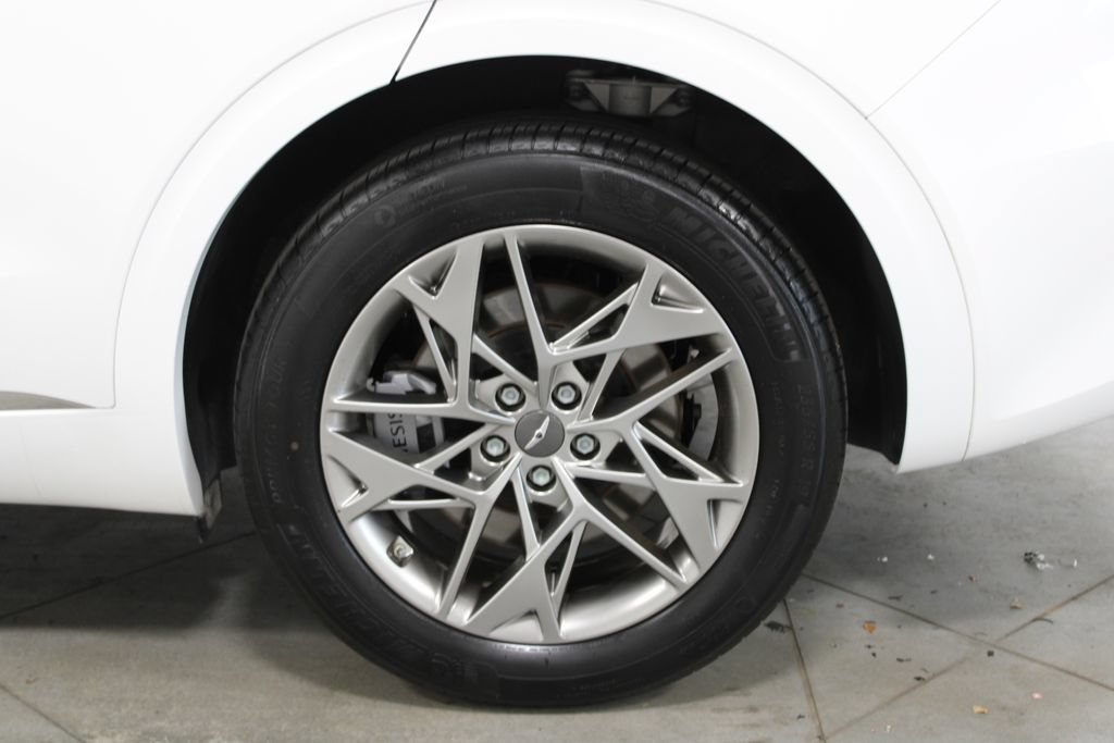 Used 2025 Genesis GV70 2.5T AWD/4WD image 16