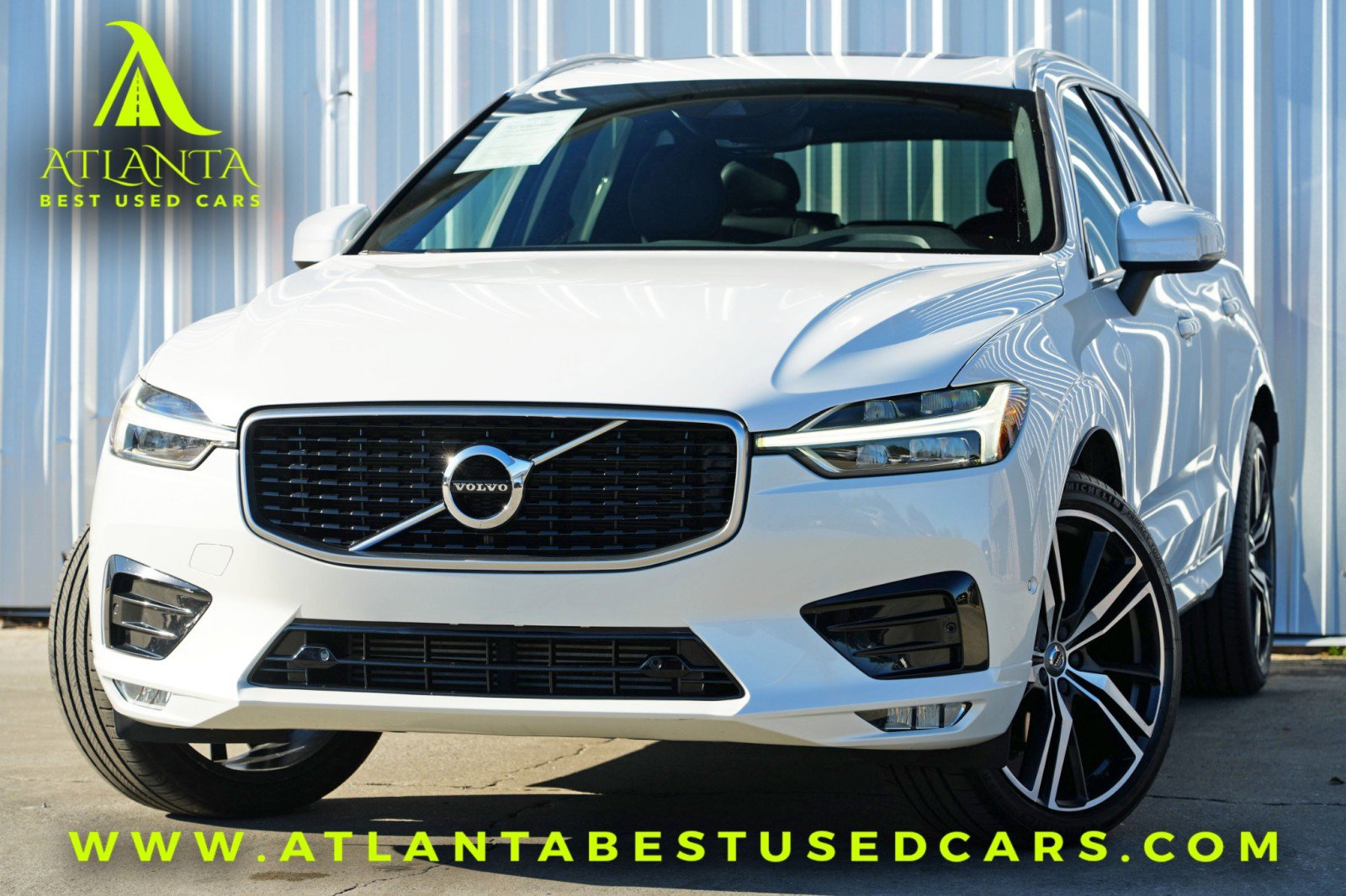 Used 2019 Volvo XC60 T5 R-Design w/ Protection Package image 1
