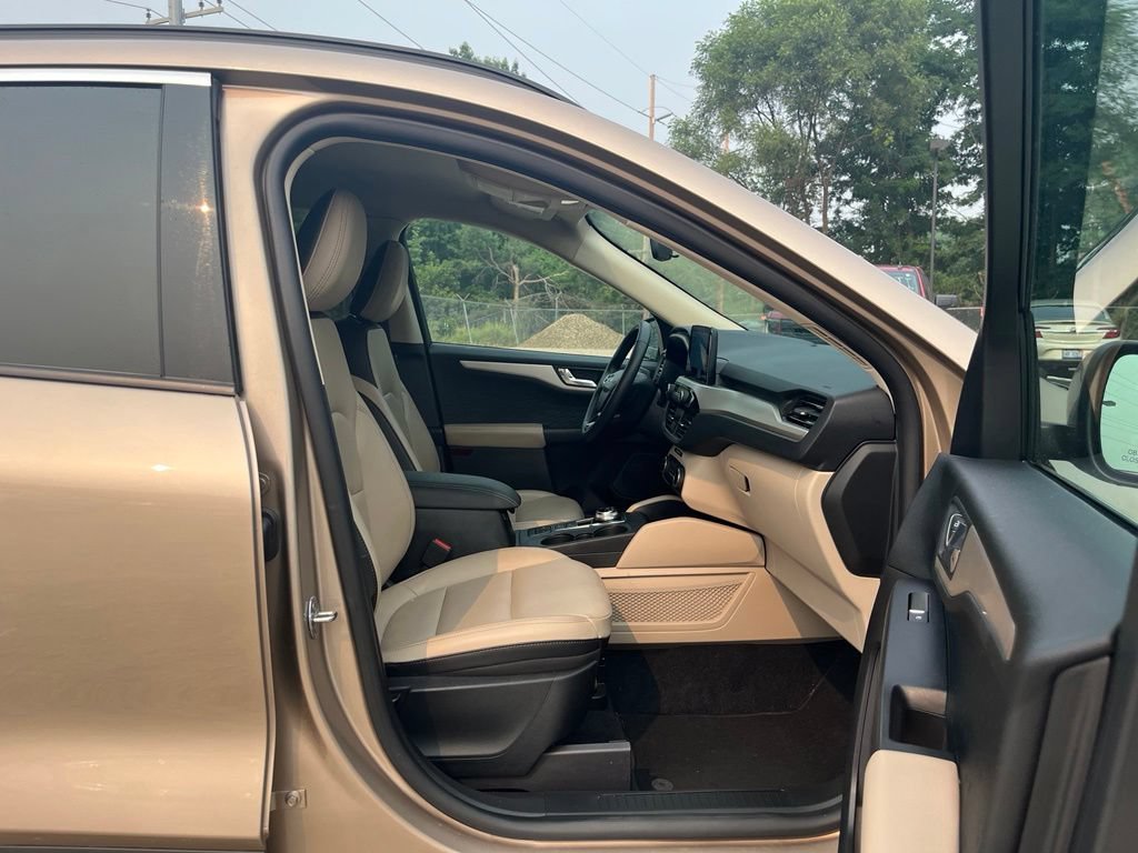 Used 2020 Ford Escape SEL AWD/4WD image 34