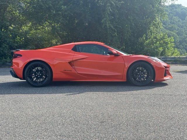 Used 2026 Chevrolet Corvette Z06 RWD image 21
