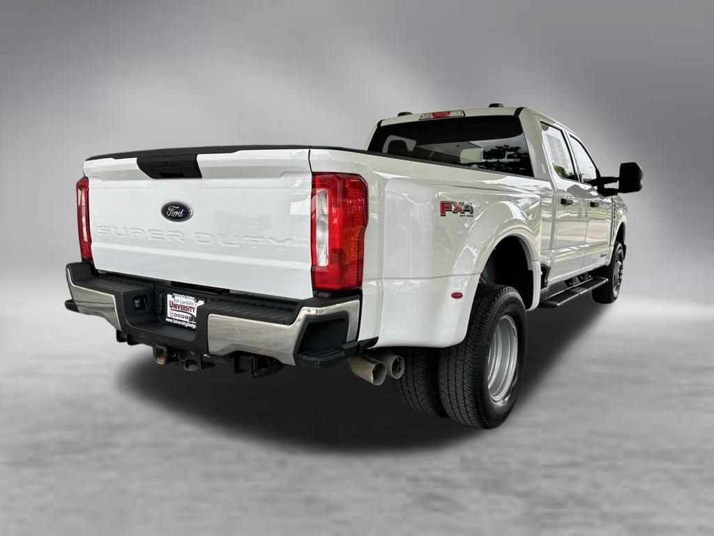 Used 2025 Ford F350 XLT w/ FX4 Off-Road Package AWD/4WD image 3