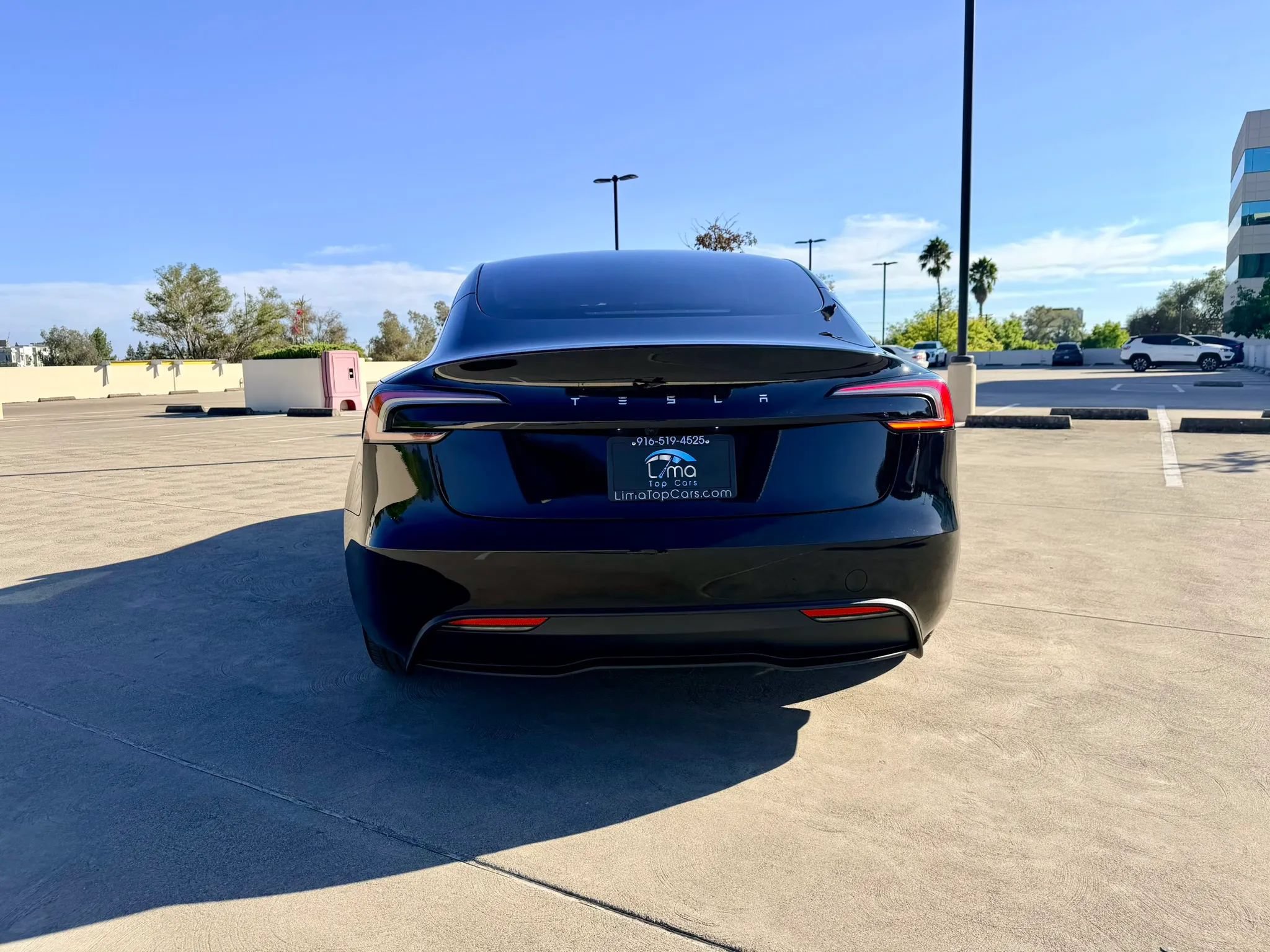 Used 2024 Tesla Model 3 Standard Range RWD image 9