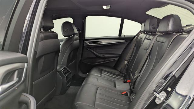 Used 2019 BMW 540i w/ M Sport Package RWD image 17