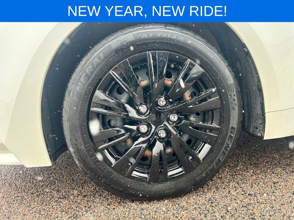 Used 2020 Toyota Corolla LE image 35