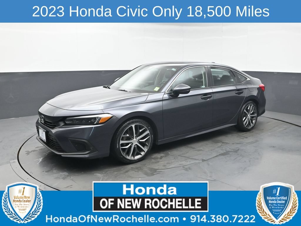 Used 2023 Honda Civic Touring image 1