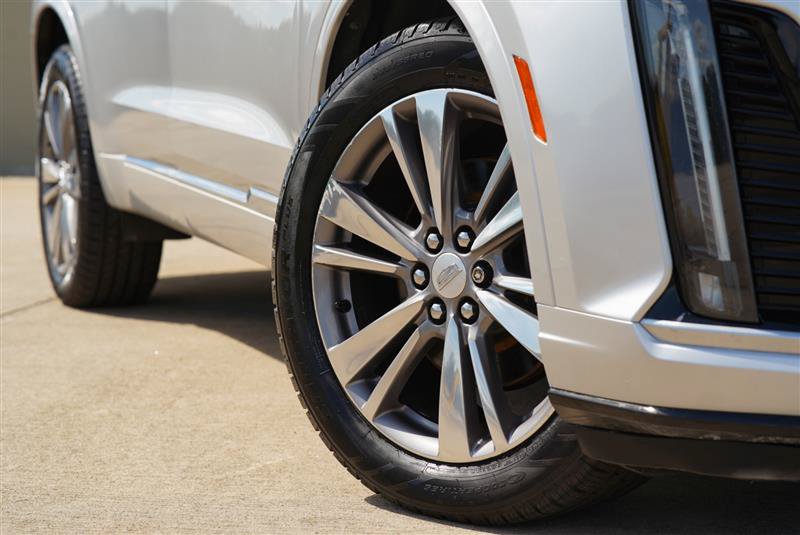 Used 2020 Cadillac XT6 Premium Luxury AWD/4WD image 18