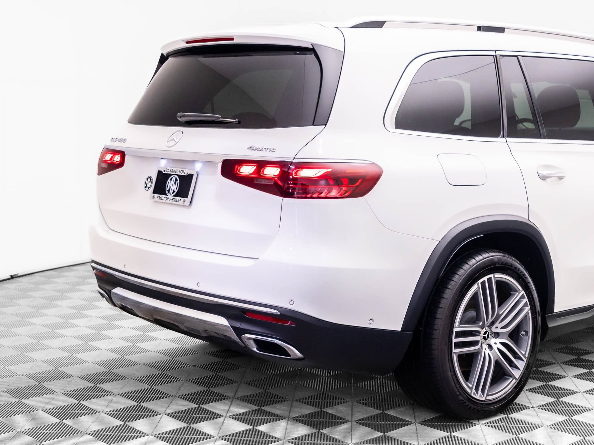 Used 2024 Mercedes-Benz GLS 450 4MATIC image 38
