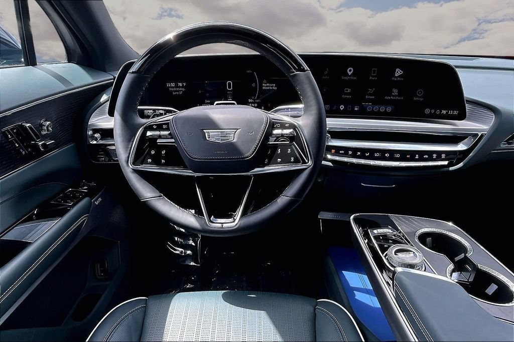 Used 2024 Cadillac Lyriq Sport w/ Nappa Leather Package AWD/4WD image 8