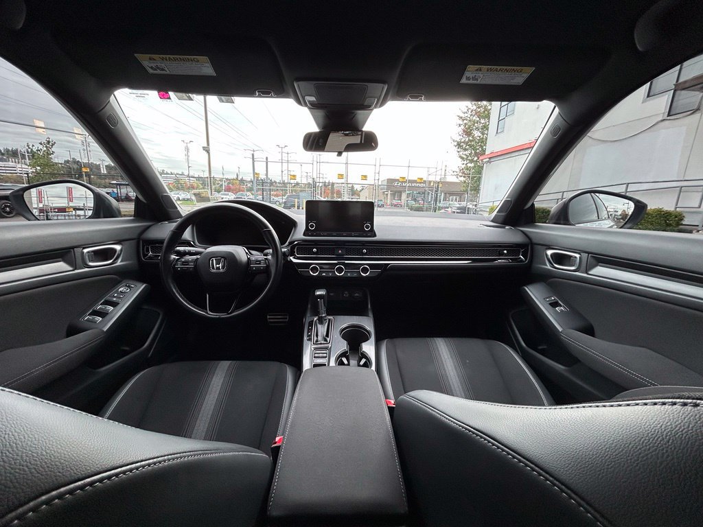 Used 2023 Honda Civic Sport image 17