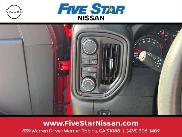 Used 2024 Chevrolet Silverado 1500 Custom image 16
