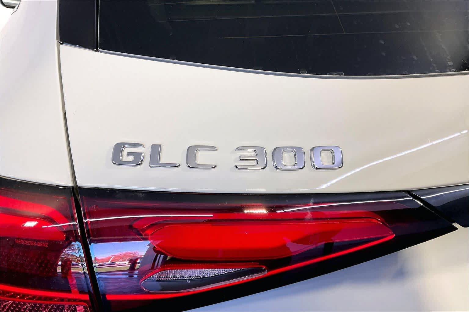 New 2027 Mercedes-Benz GLC 300 4MATIC image 6