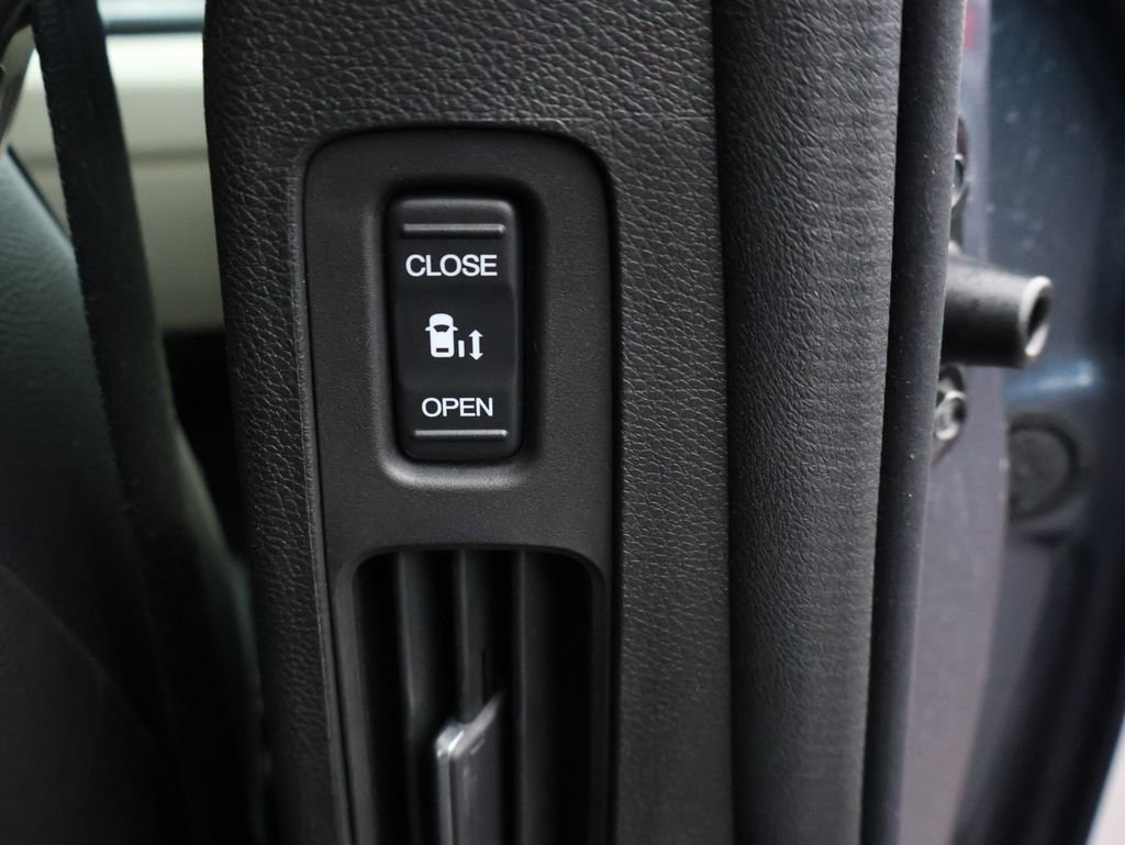 Certified 2026 Honda Odyssey Elite image 16