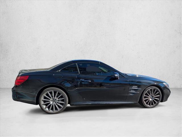 Used 2018 Mercedes-Benz SL 550 image 4