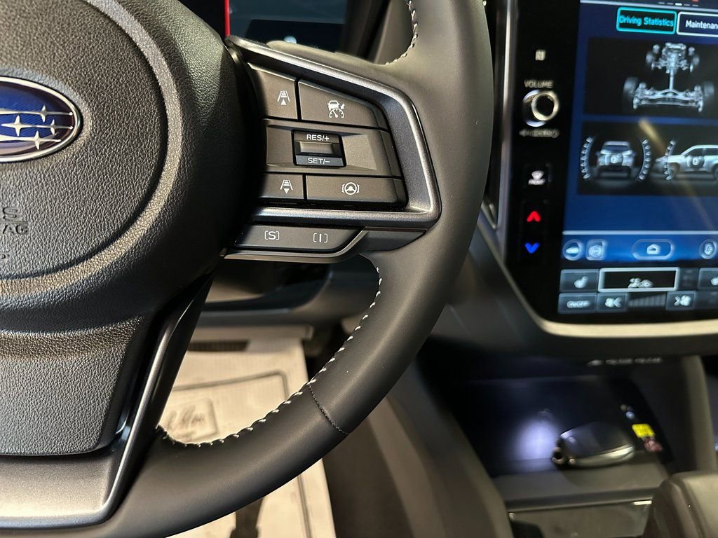 Used 2025 Subaru Forester Limited image 12
